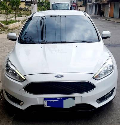 FORD FOCUS 2.0 SE PLUS FASTBACK 16V FLEX 4P POWERSHIFT
